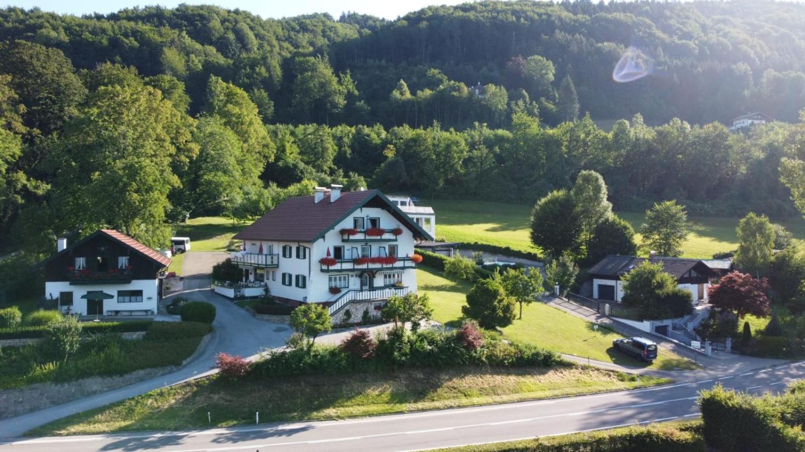Pension Semler Διαμέρισμα Mondsee Εξωτερικό φωτογραφία